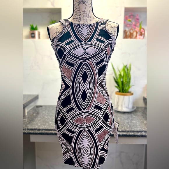 NWT - black, white, mauve glitter party dress. Double-lined, fitted, back zipper - Picture 1 of 4